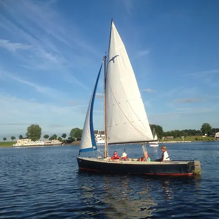 Hostel Sailcenter Limburg *
